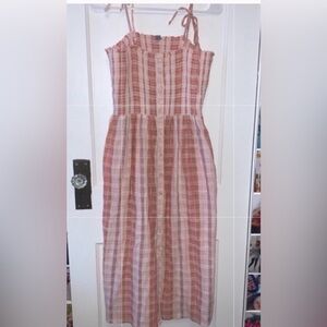 Plaid American Eagle Long Dress size S
American Eagle Outfitters